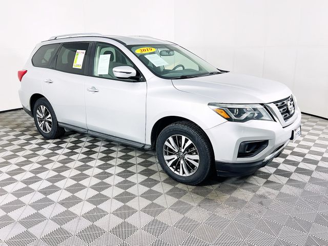 2019 Nissan Pathfinder SV 4WD