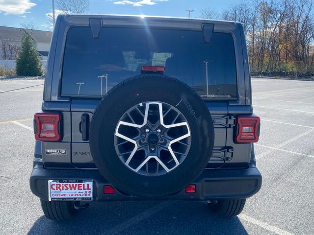new 2026 Jeep Wrangler car, priced at $46,676