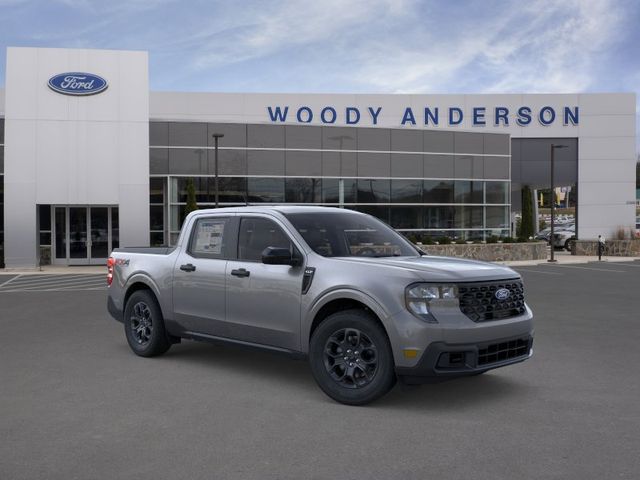 View vehicle photo 7