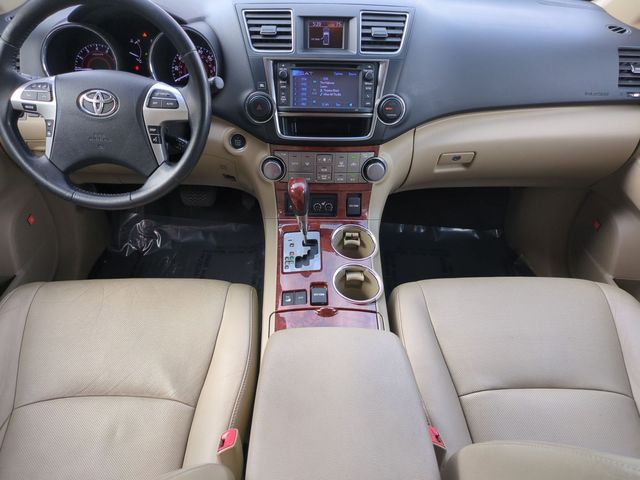 used 2013 Toyota Highlander car, priced at $18,591
