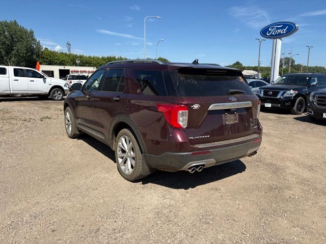 2022 Red Ford Explorer Platinum 4X4 SUV
