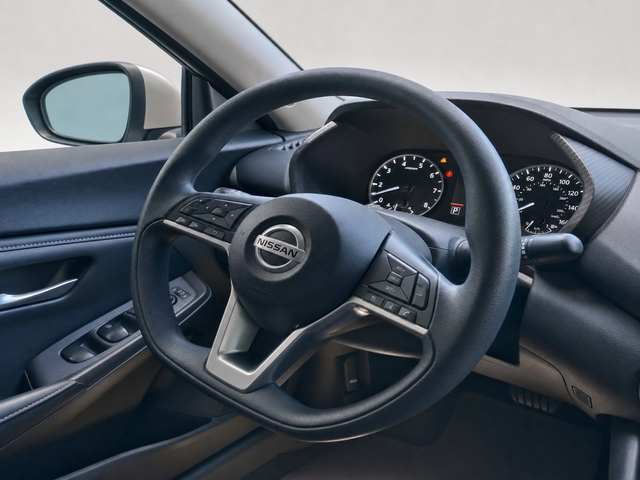 Used 2023 Silver Nissan S image 14