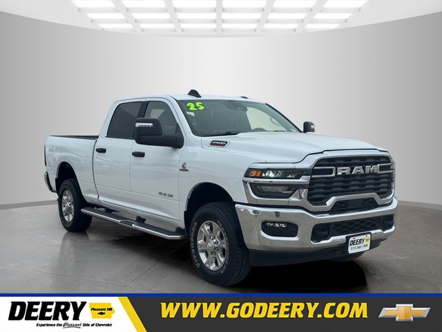 2025 RAM 2500 Big Horn Crew Cab 4WD