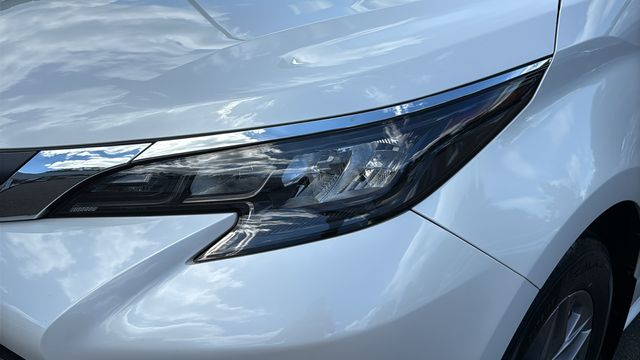Used 2025 Toyota Sienna Van
