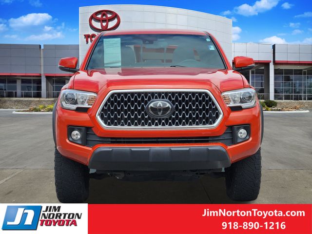 Used 2018 Toyota Tacoma TRD Off Road with VIN 5TFCZ5ANXJX129317 for sale in Tulsa, OK