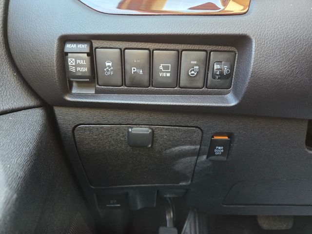 2019 Toyota Sienna XLE Auto Access Seat