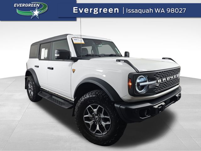 Oxford White 2023 Ford Bronco Badlands Advanced 4-Door 4WD SUV / Crossover Four-Wheel Drive Automatic
