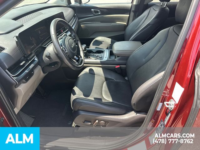 Used 2025 Red Kia LXS image 10
