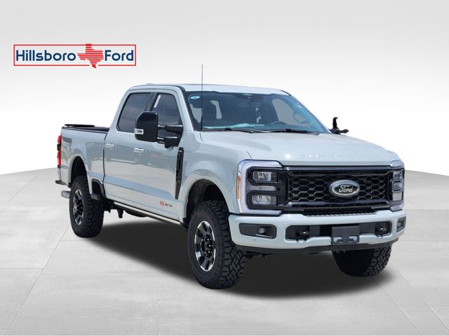 2025 Avalanche Ford Super Duty F-250 SRW Lariat 4X4 Truck