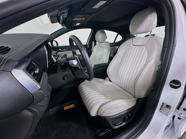 2025 Genesis G70 Sport Advanced 21