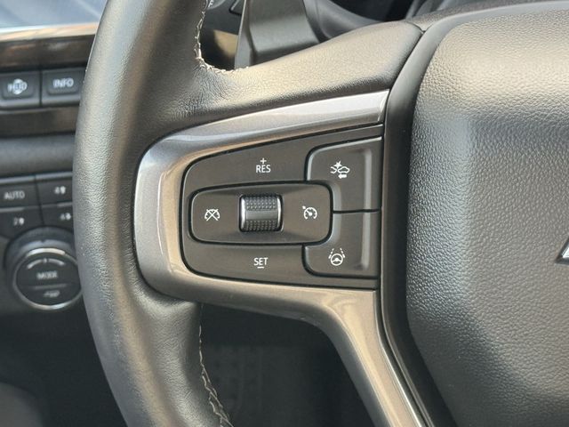 2025 Chevrolet Silverado 1500 High Country - 11