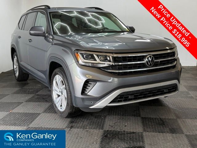 Platinum Gray Metallic 2021 Volkswagen Atlas SUV / Crossover All-Wheel Drive Automatic