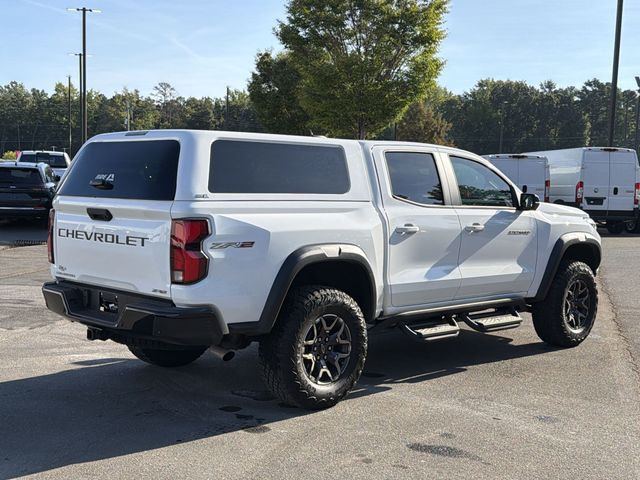 Used 2025 White Chevrolet ZR2 image 4