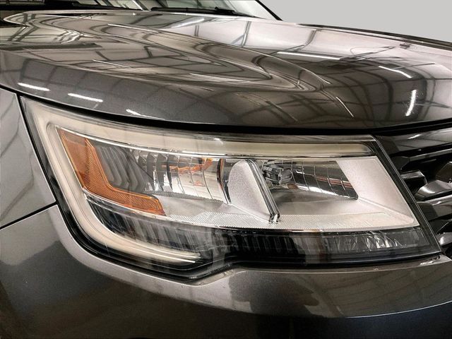 2018 Ford Explorer XLT Gray at Subaru and VW of Moon Township
