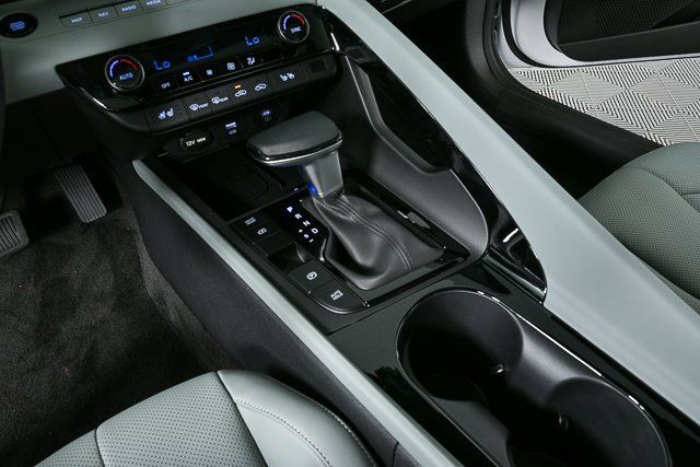 Elantra Hybrid Limited