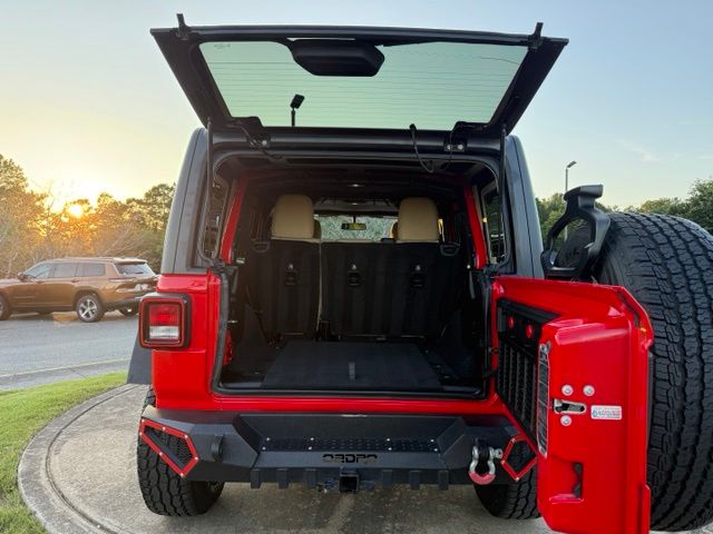 Used 2018 Jeep Wrangler SUV