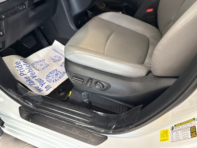 Used 2025 Toyota Sienna Van