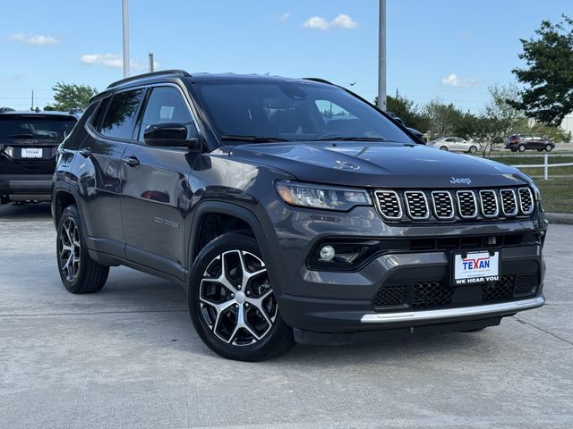 2024 Jeep Compass Limited Gray at Durrett Motor Company