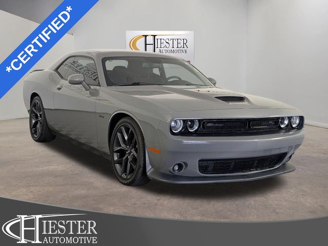Destroyer Gray Clearcoat 2019 Dodge Challenger Coupe Rear-Wheel Drive 6-Speed Manual