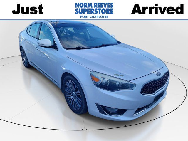 2014 Kia Cadenza Premium's photo