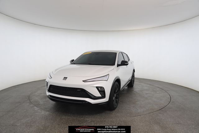 Summit White 2025 Buick Envista Sport Touring FWD SUV / Crossover Front-Wheel Drive 6-Speed Automatic