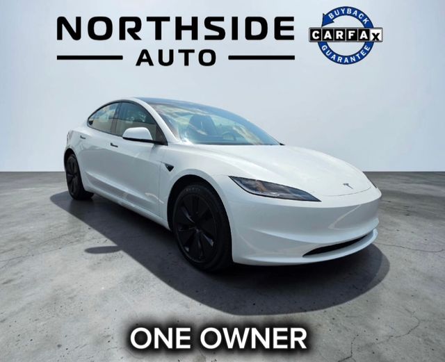 Pearl White Multi-Coat 2026 Tesla Model 3 Sedan 1-Speed Automatic