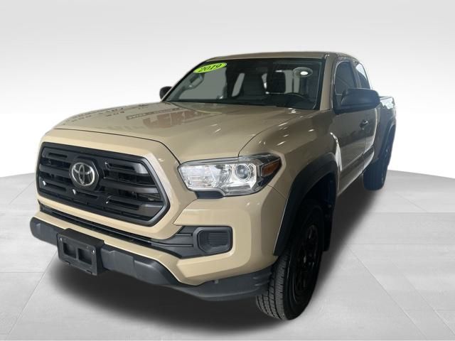 2019 Toyota Tacoma SR photo