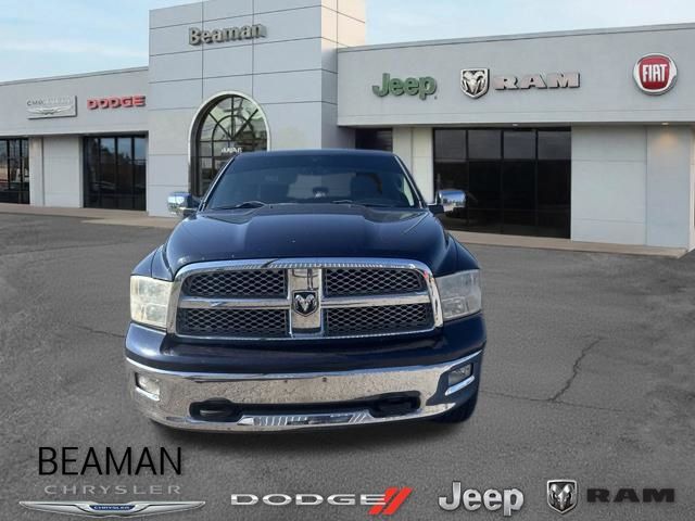 2012 RAM 1500 Azul (True Blue Pearlcoat) Camioneta Todo terreno 6 velocidades Automática