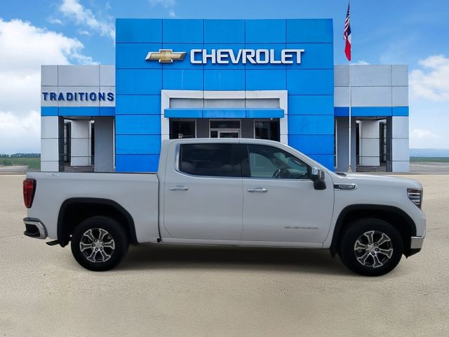 2025 GMC Sierra 1500 SLT - 9