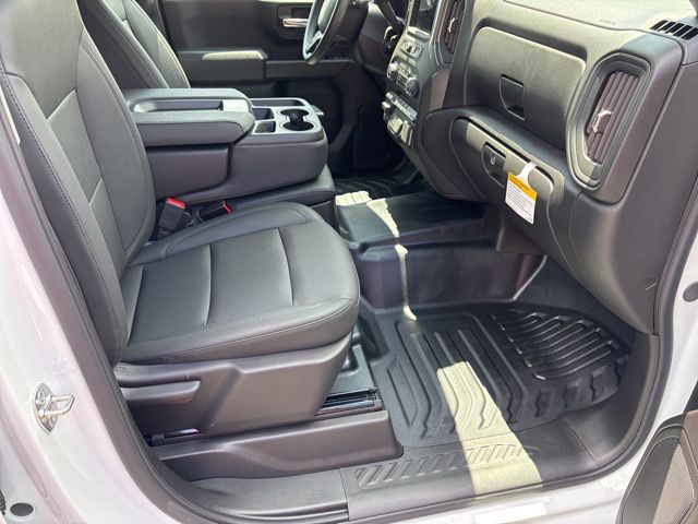 2025 Chevrolet Silverado 2500HD Work Truck photo
