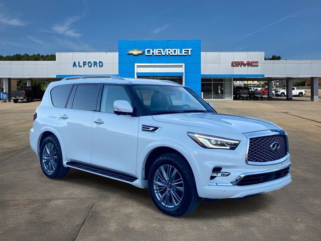 2022 INFINITI QX80 Luxe RWD