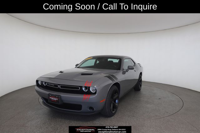 Destroyer Gray Clearcoat 2018 Dodge Challenger Coupe Rear-Wheel Drive 8-Speed Automatic