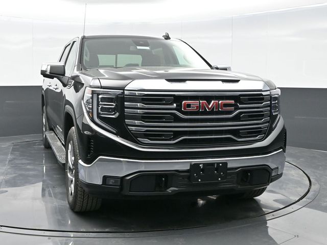 2025 GMC Sierra 1500 SLT 2