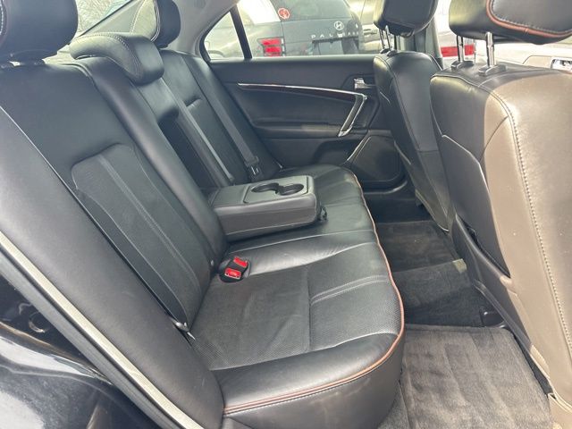 Used 2011 Black Lincoln Base image 28