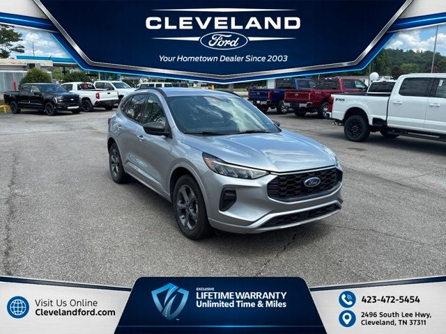 Silver Metallic 2024 Ford Escape SUV / Crossover All-Wheel Drive 8-Speed Automatic