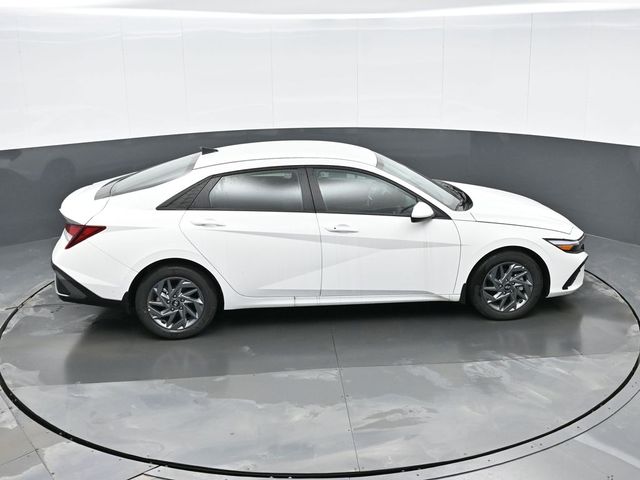 2024 Hyundai Elantra SEL 28