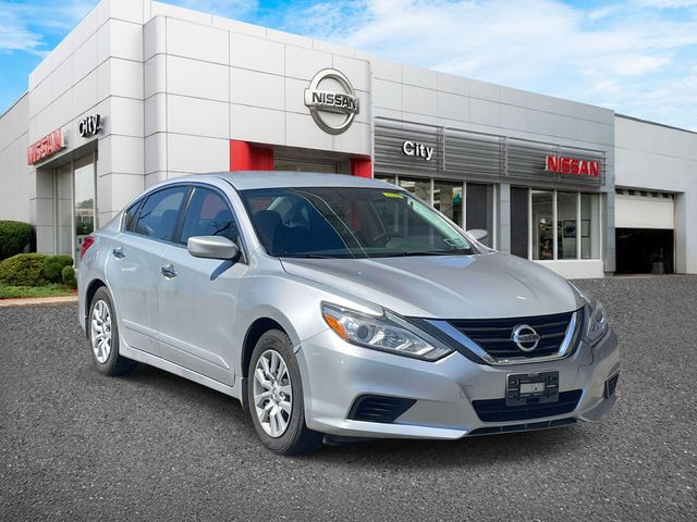 Brilliant Silver Metallic 2017 Nissan Altima 2.5 S Sedan Front-Wheel Drive Continuously Variable Transmission
