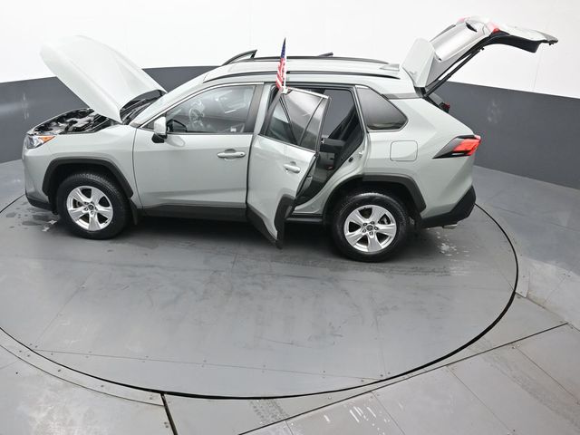 2021 Toyota RAV4 XLE 50