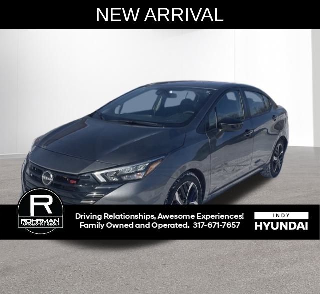 2024 Nissan Versa SR FWD