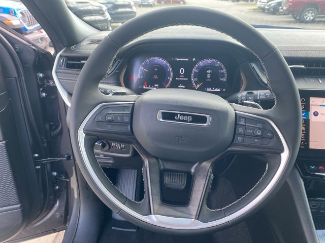 2026 Jeep Grand Cherokee L Laredo - Baltic Gray Metallic Clearcoat exterior view 13