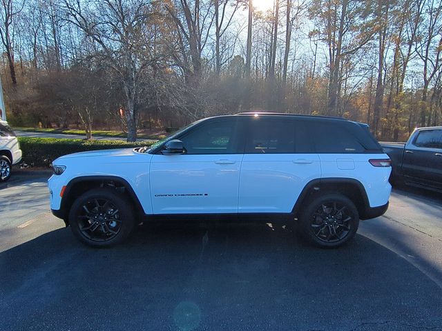 2025 Jeep Grand Cherokee Limited's photo