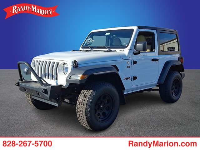 Bright White Clearcoat 2020 Jeep Wrangler Sport 4WD SUV / Crossover Four-Wheel Drive 6-Speed Manual