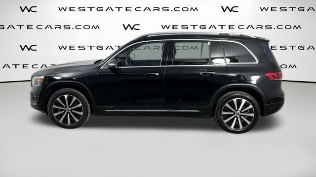 Mercedes-BenzGLB5
