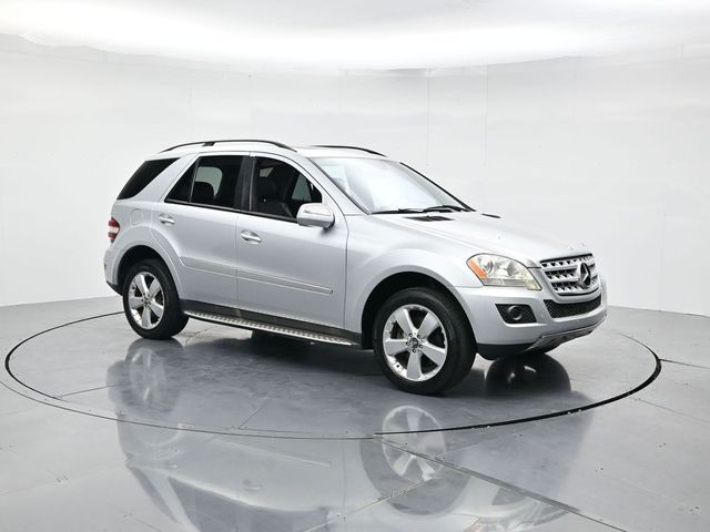 Pewter Metallic 2009 Mercedes-Benz M-Class ML 350 4MATIC SUV / Crossover All-Wheel Drive 7-Speed Automatic