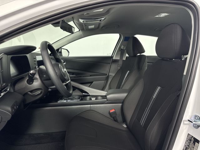 Used 2025 Hyundai Elantra Hybrid For Sale in Indianapolis, IN
