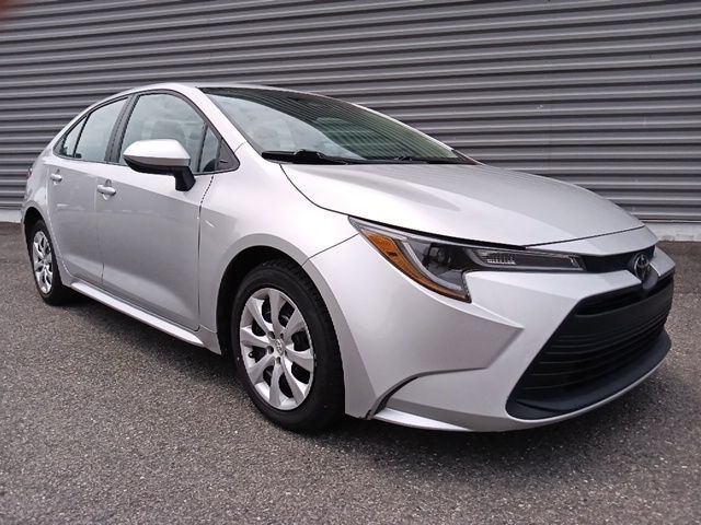 Classic Silver Metallic 2024 Toyota Corolla Sedan Front-Wheel Drive Continuously Variable Transmission