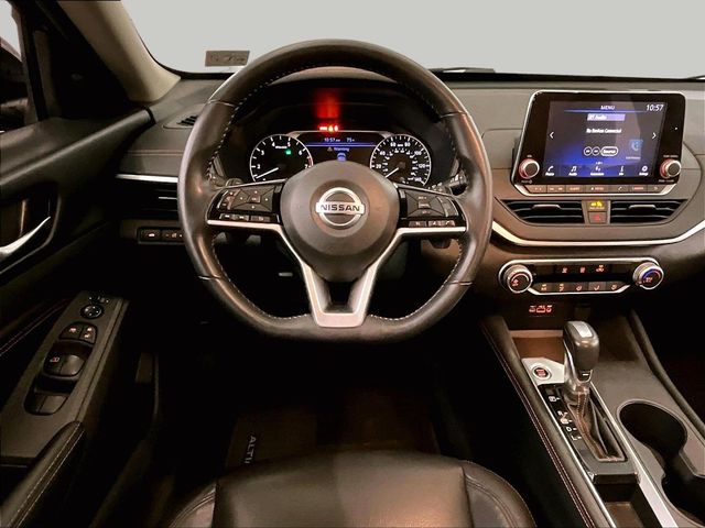 2021 Nissan Altima 2.5 SR Black at Bob Ruth Ford