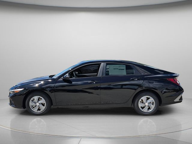 2026 Hyundai Elantra - $21,659
