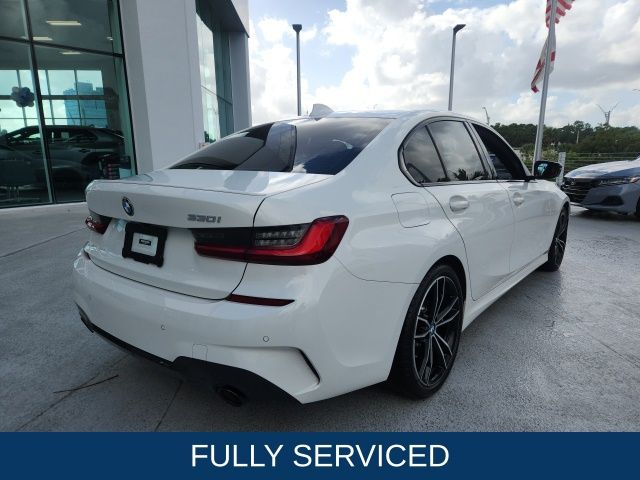 2022 BMW 3 Series 330i 10