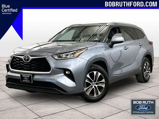 Moon Dust 2020 Toyota Highlander XLE AWD SUV / Crossover All-Wheel Drive 8-Speed Automatic